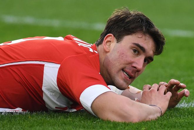 伤病康复的 伤病康复的