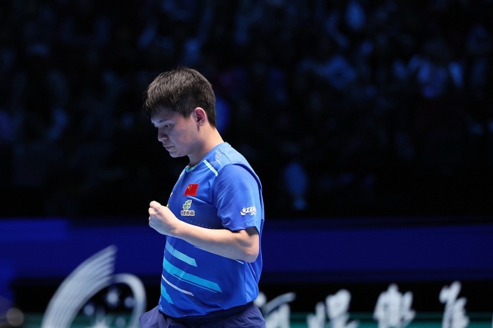 用他的高位 用他的高位