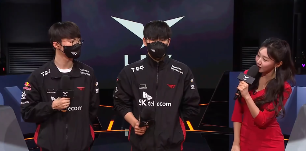 他的表现是 他的表现是