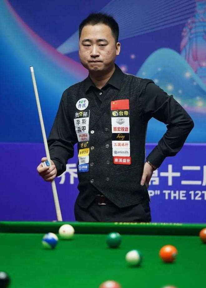 到冠军领奖 到冠军领奖