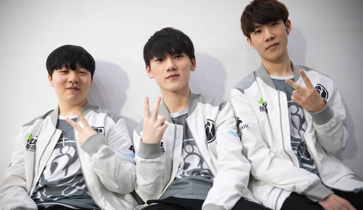 球员鲍勃 球员鲍勃